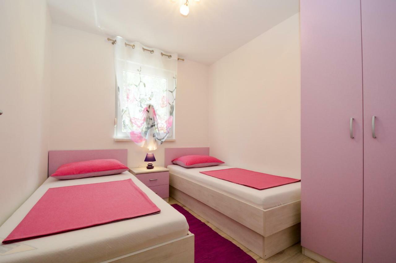 Apartment Mit- Mir Fondole Ngoại thất bức ảnh