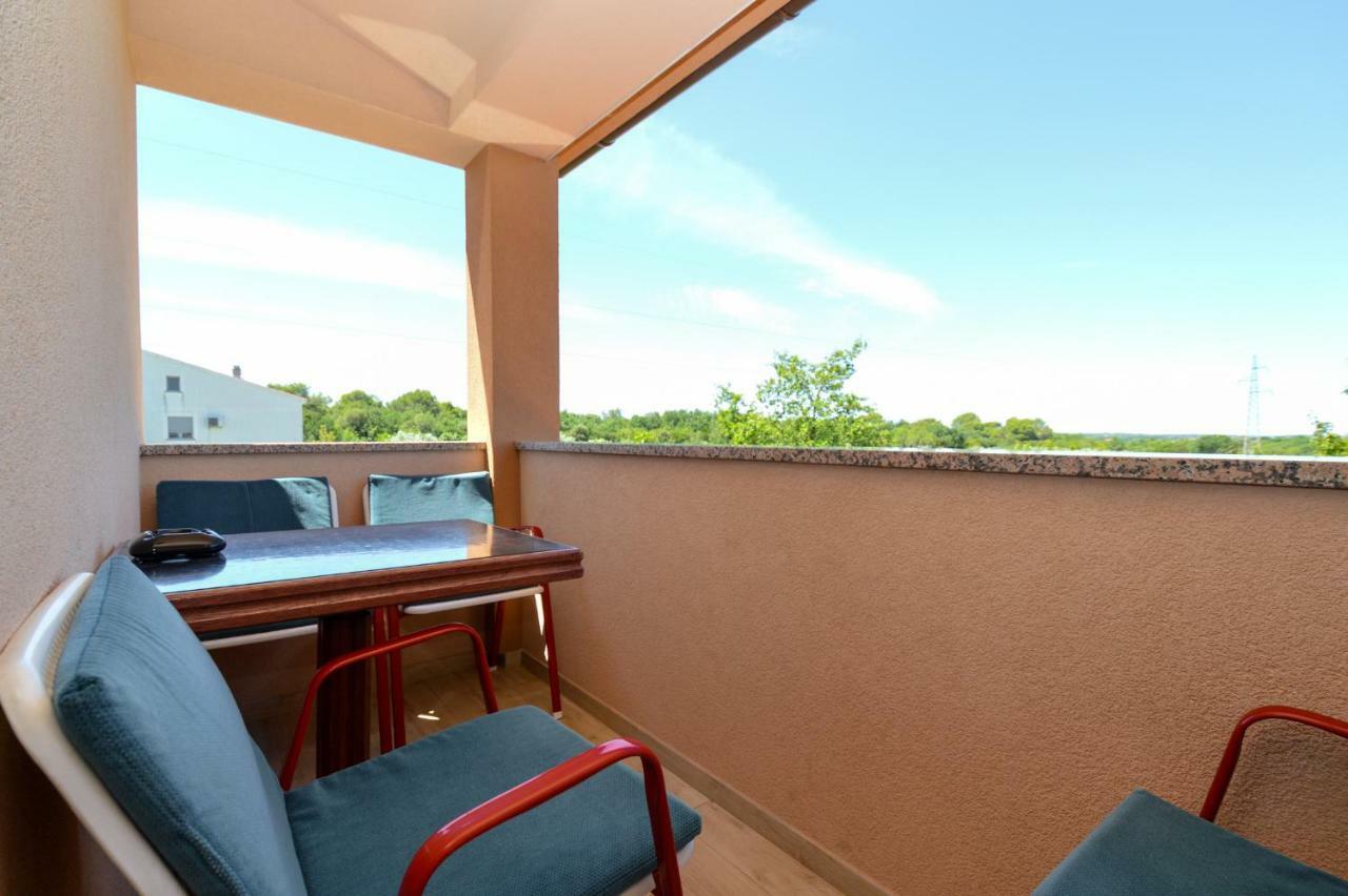 Apartment Mit- Mir Fondole Ngoại thất bức ảnh